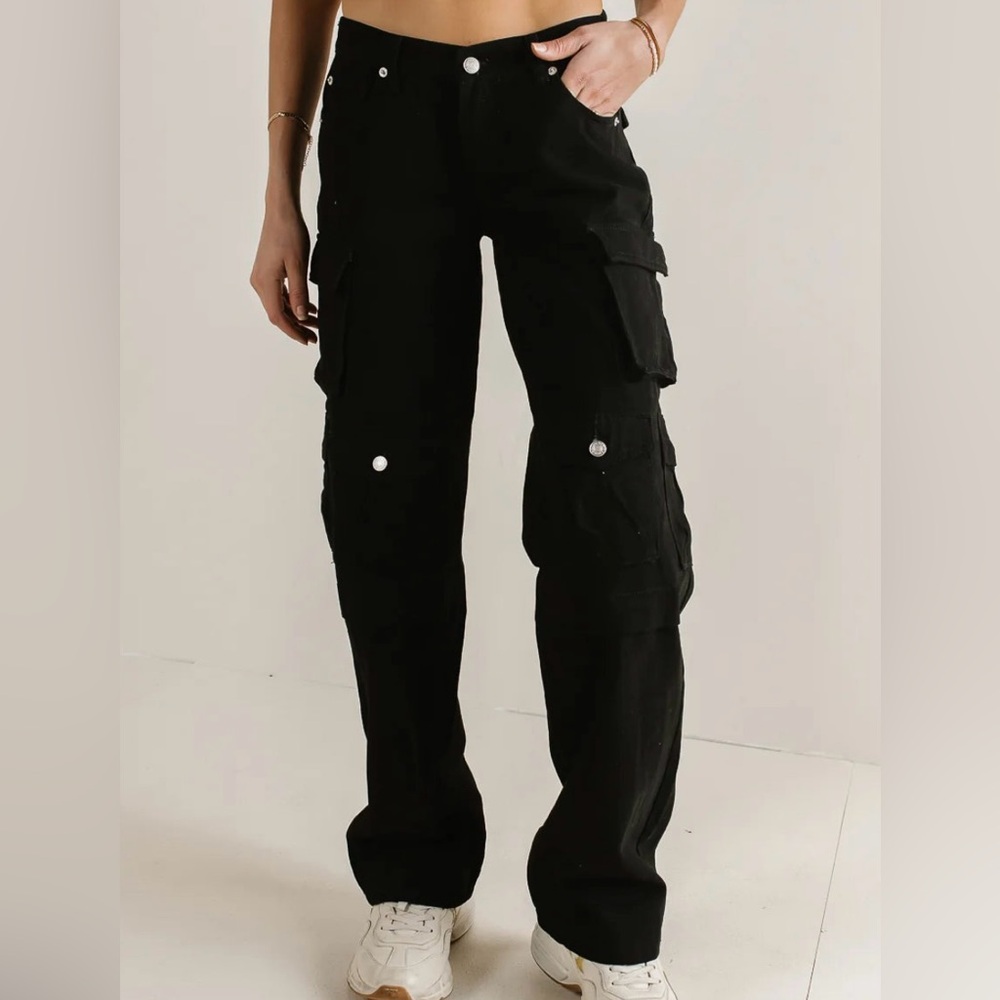 NWT Bohme Women’s Phoebe Cargo Jeans in Black - Size small
